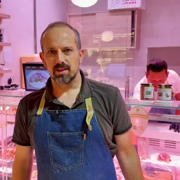 Juan Antonio en el puesto